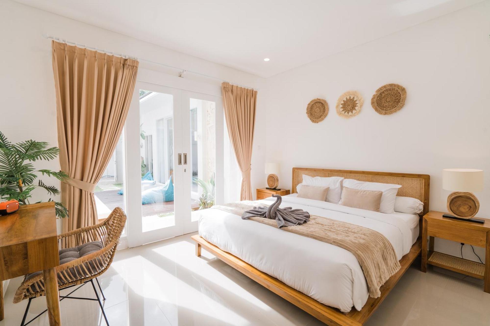 Noni Kerobokan Villa *