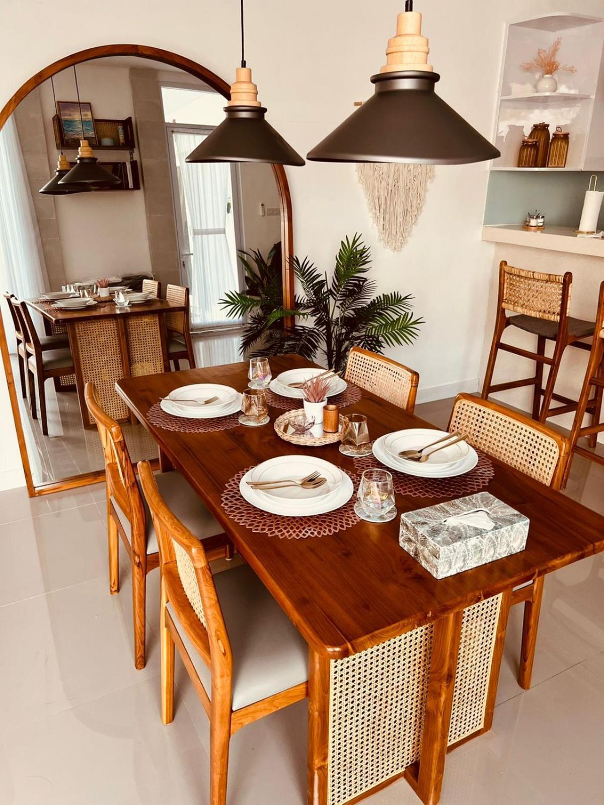 Noni Kerobokan Villa *